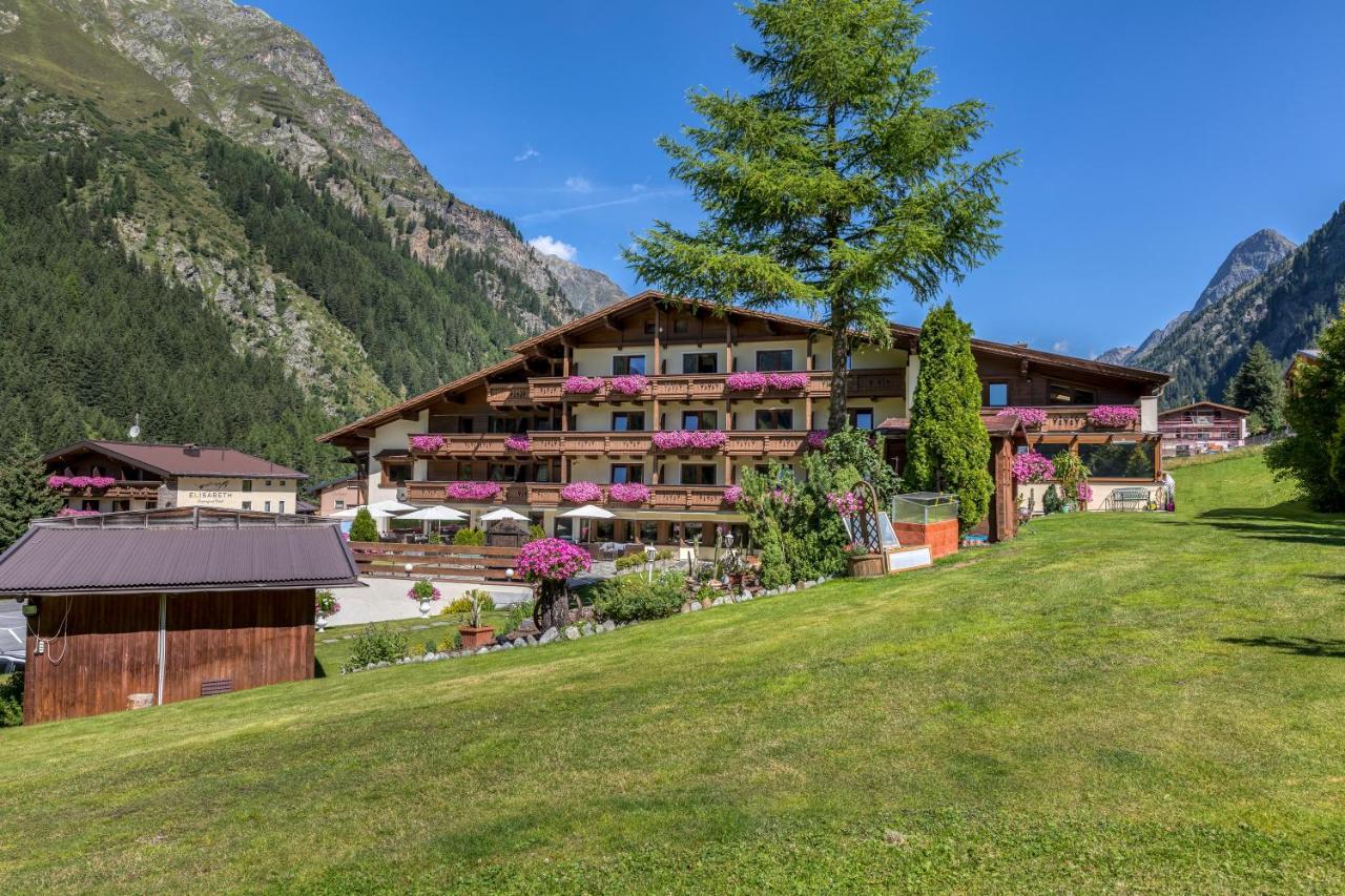 Hotel Sonnblick Sankt Leonhard im Pitztal Exterior photo